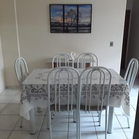 Apartamento Em Guarapari A 100 Metros Do Mar Na Praia Do Morro Com Wifi Gratis Exterior photo